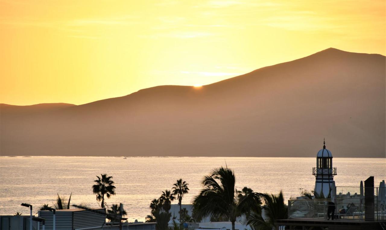 شقة Penthouse Ocean View Puerto Del Carmen بويرتو ذيل كارمين المظهر الخارجي الصورة